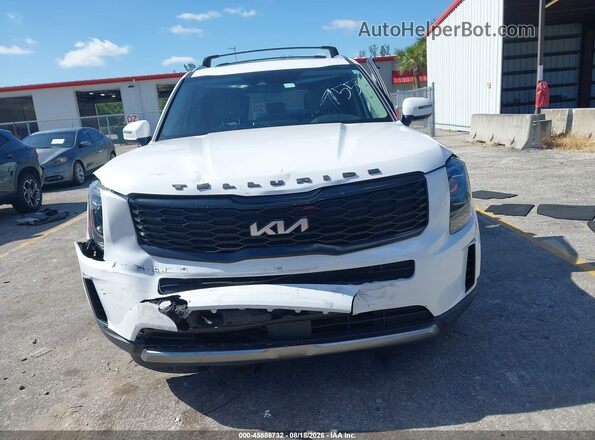 5XYP34HCXNG227550 2022 KIA TELLURIDE White უკანა სალონის ხედი