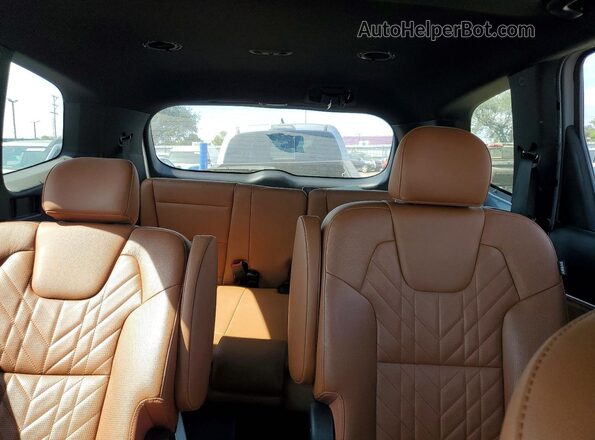 5XYP3DGC7RG454184 2024 KIA TELLURIDE Silver Вид задніх сидінь