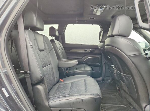 5XYP5DGC8RG532806 2024 KIA TELLURIDE Charcoal Սալոնի հետևի տեսք