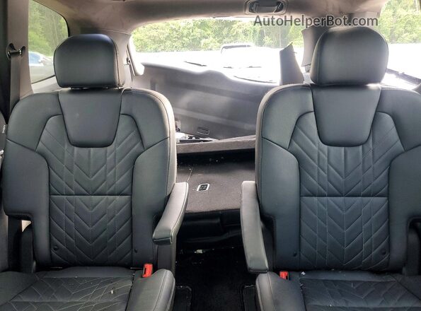 5XYP5DGCXSG690523 2025 KIA TELLURIDE Gray Widok tylnych siedzeń