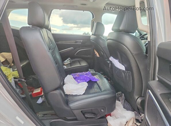 5XYP5DHC2NG196577 2022 KIA TELLURIDE Gray Widok tylnych siedzeń