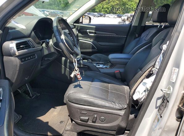 5XYP5DHCXNG245380 2022 KIA TELLURIDE Gray Widok wnętrza z przodu