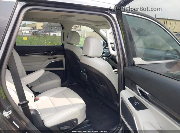 5XYP64GC3SG703254 2025 KIA TELLURIDE Gray Vista de la etiqueta del VIN