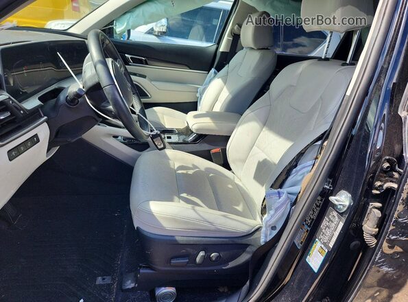 5XYP64GC5SG653604 2025 KIA TELLURIDE Black Vista interior delantera