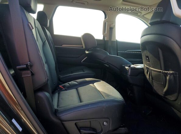 5XYP64GC6SG668905 2025 KIA TELLURIDE Gray Widok tylnych siedzeń