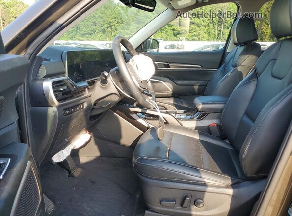 5XYP64GC6SG668905 2025 KIA TELLURIDE Gray Widok wnętrza z przodu