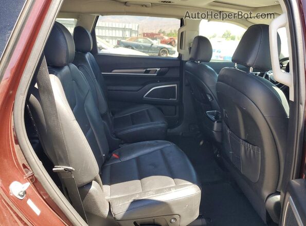 5XYP64HC9LG071876 2020 KIA TELLURIDE Burgundy Vista interior trasera