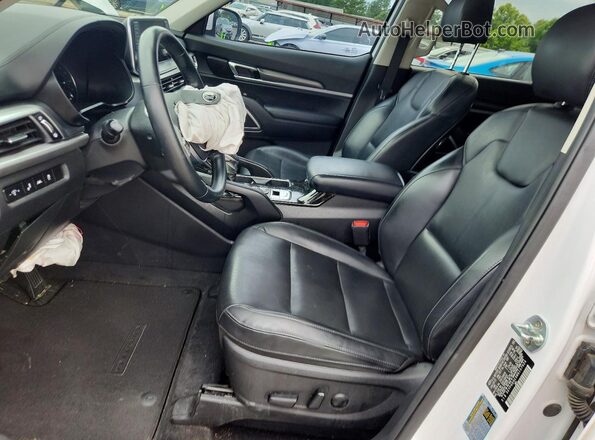 5XYP6DHC3MG157024 2021 KIA TELLURIDE White Vista interior delantera