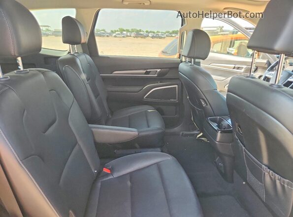 5XYP6DHC3NG304007 2022 KIA TELLURIDE Gray Widok tylnych siedzeń