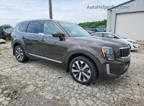 5XYP6DHCXNG244436 2022 KIA TELLURIDE Коричневый Передняя правая четверть