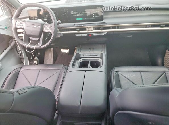 5XYPD5SAXVG013328 2027 KIA TELLURIDE Белый Вид панели приборов