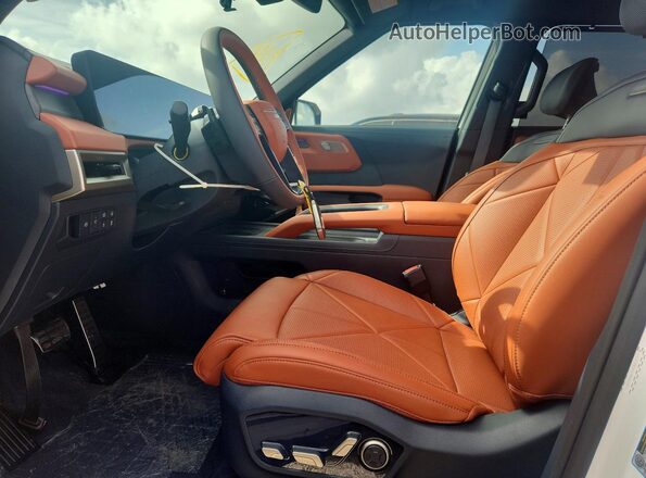 5XYPD5SAXVG024491 2027 KIA TELLURIDE Белый Вид салона спереди