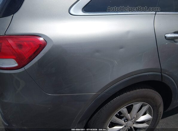 5XYPG4A34GG069563 2016 KIA SORENTO Gray Widok z przodu