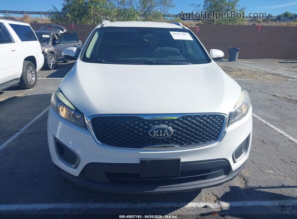 5XYPG4A37GG168989 2016 KIA SORENTO White Вид задньої частини салону