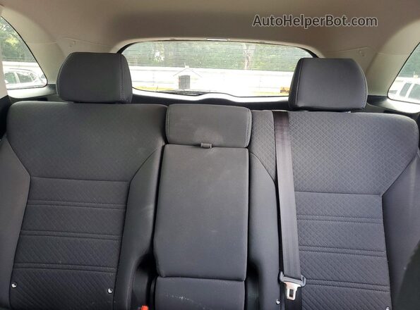 5XYPG4A38HG281173 2017 KIA SORENTO Black Rear seats view