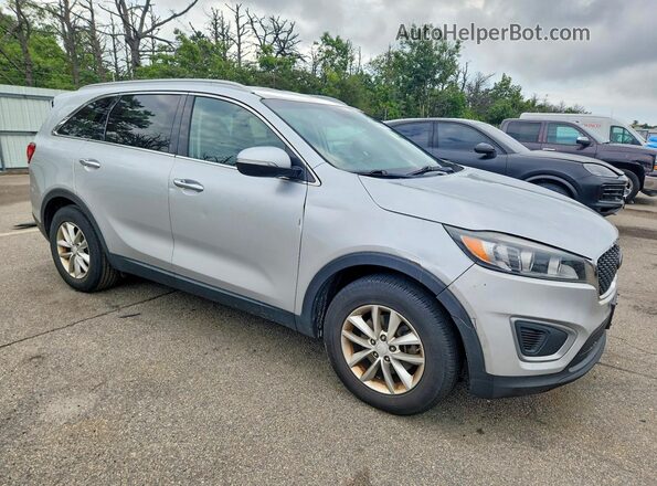 5XYPG4A39GG038647 2016 KIA SORENTO Silver Vista del salpicadero