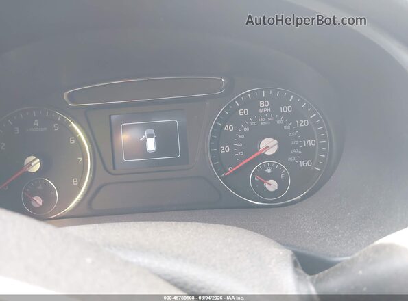 5XYPG4A39GG087024 2016 KIA SORENTO Silver Vista de los asientos traseros