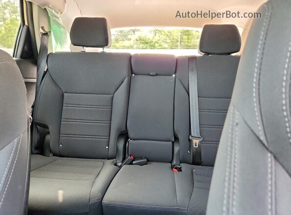 5XYPG4A39GG124816 2016 KIA SORENTO Gray Vista de los asientos traseros