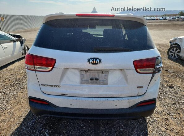 5XYPG4A39GG140580 2016 KIA SORENTO White Հետևի տեսք