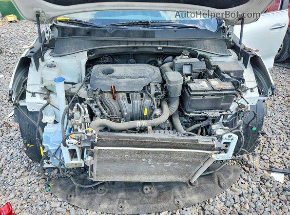 5XYPG4A39KG611037 2019 KIA SORENTO White Vista interior trasera