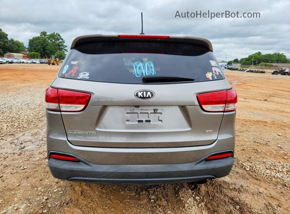 5XYPG4A3XGG079675 2016 KIA SORENTO Silver Rear view