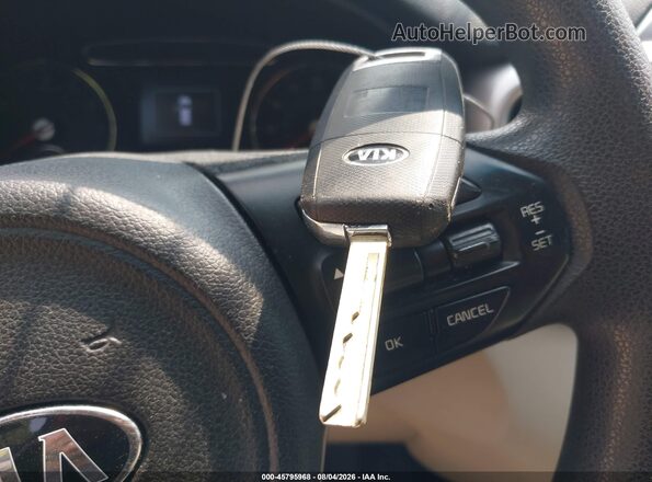 5XYPG4A3XJG409130 2018 KIA SORENTO Purple Вид панелі приладів