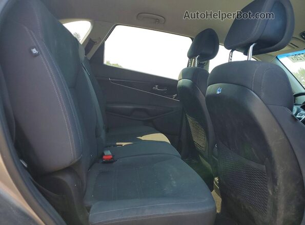 5XYPGDA30GG059984 2016 KIA SORENTO Silver Սալոնի հետևի տեսք