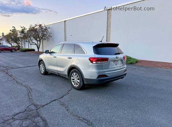 5XYPGDA30GG154433 2016 KIA SORENTO Silver Delantero derecho