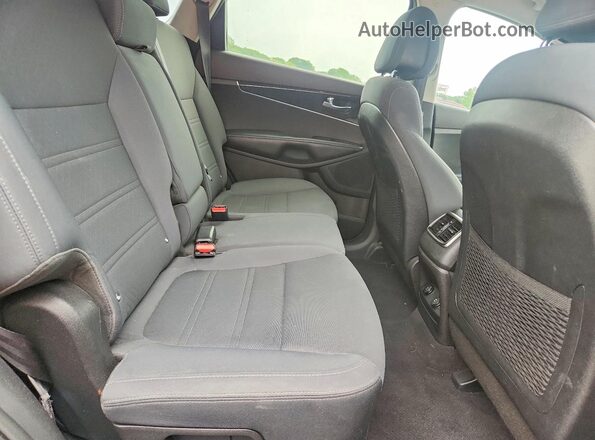 5XYPGDA30GG178781 2016 KIA SORENTO Blue Widok wnętrza z tyłu