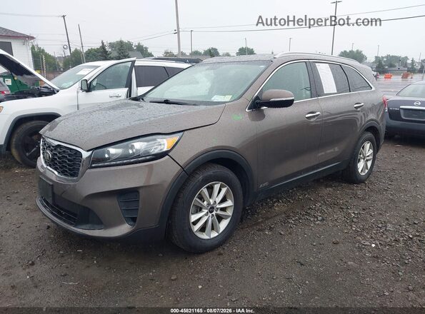 5XYPGDA30KG439500 2019 KIA SORENTO Коричневый Передняя левая четверть