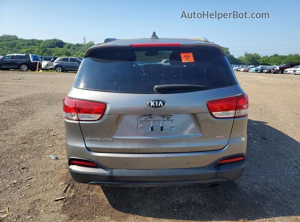 5XYPGDA32GG053863 2016 KIA SORENTO Silver Vista trasera