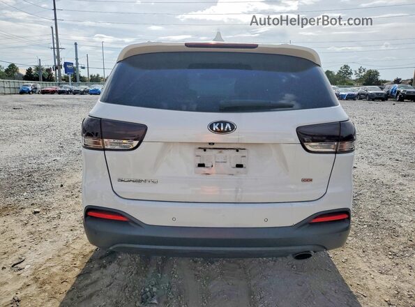 5XYPGDA34GG103016 2016 KIA SORENTO White Rear view
