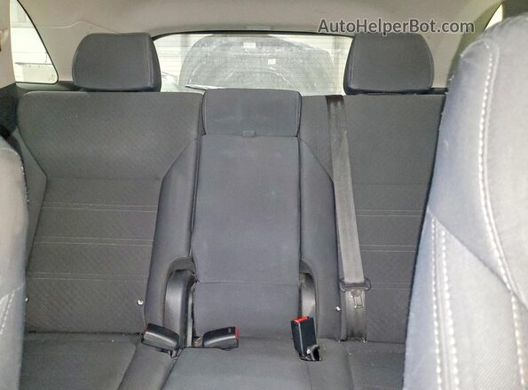 5XYPGDA39HG259196 2017 KIA SORENTO White Widok tylnych siedzeń