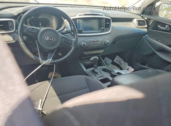 5XYPGDA3XJG347146 2018 KIA SORENTO Silver Vista del salpicadero