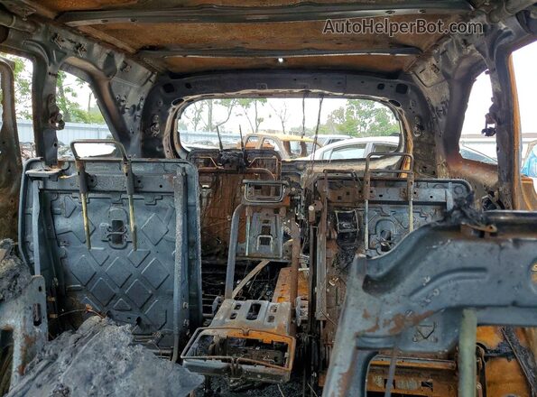 5XYPGDA3XJG348085 2018 KIA SORENTO Burn Vista de los asientos traseros