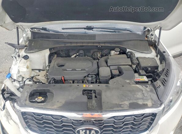 5XYPGDA3XKG549390 2019 KIA SORENTO White Vista del compartimento del motor