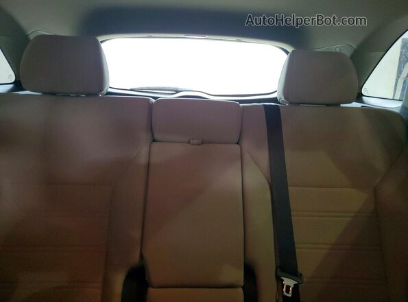 5XYPGDA51GG039017 2016 KIA SORENTO White Հետևի նստատեղերի տեսք
