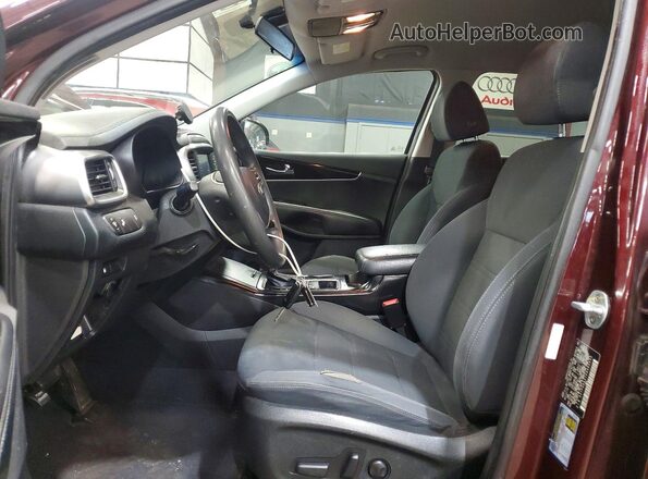 5XYPGDA51KG480655 2019 KIA SORENTO Бордовый Вид салона спереди