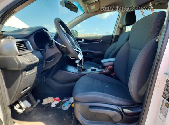 5XYPGDA51LG618325 2020 KIA SORENTO White Front interior view