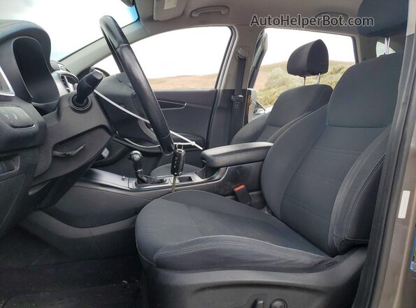 5XYPGDA55JG423468 2018 KIA SORENTO Charcoal Widok wnętrza z przodu