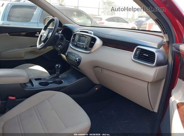 5XYPGDA56HG324121 2017 KIA SORENTO Красный Вид салона спереди