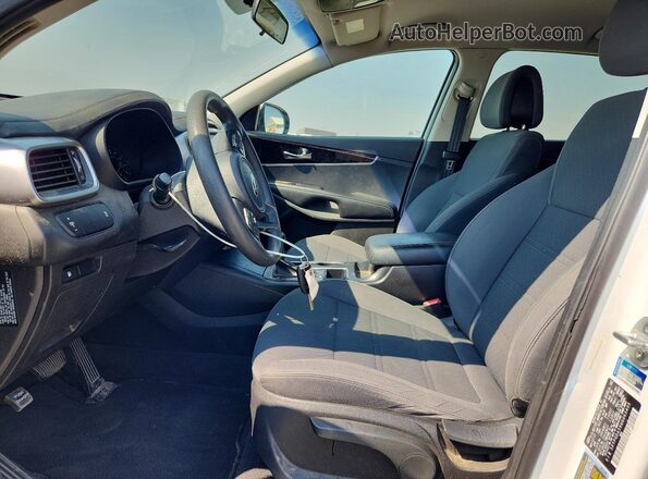 5XYPGDA59GG063405 2016 KIA SORENTO White Widok wnętrza z przodu
