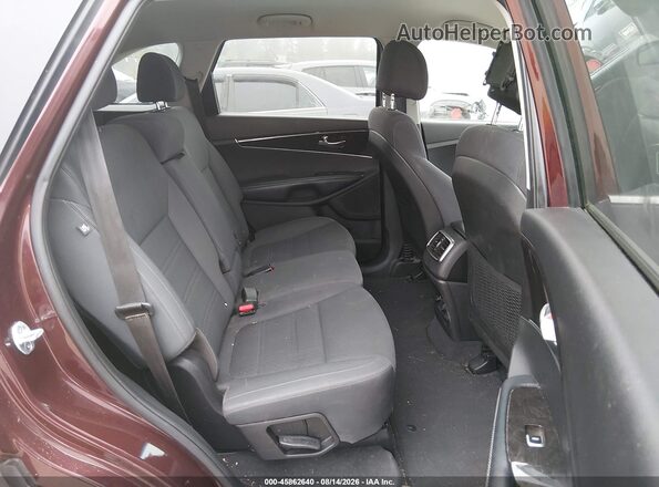 5XYPGDA59HG327904 2017 KIA SORENTO Burgundy Widok naklejki z numerem VIN