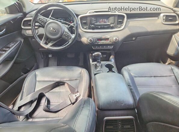 5XYPH4A1XGG007645 2016 KIA SORENTO Серебряный Вид панели приборов