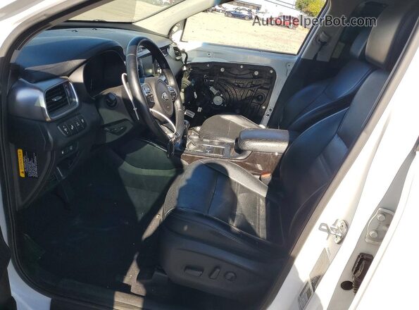 5XYPH4A51HG321351 2017 KIA SORENTO White Front interior view