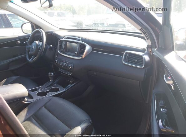 5XYPH4A52HG319639 2017 KIA SORENTO Темно-бордовый Вид салона спереди