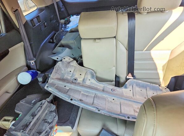 5XYPH4A57GG077395 2016 KIA SORENTO Black Widok tylnych siedzeń