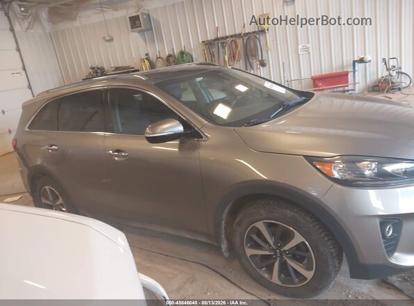5XYPH4A5XKG555947 2019 KIA SORENTO Gray Вид задньої частини салону