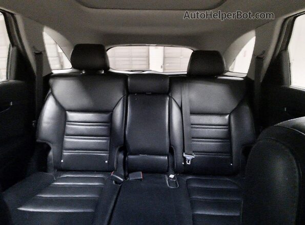 5XYPHDA16JG360245 2018 KIA SORENTO Black Rear seats view