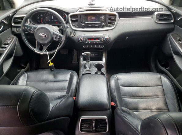 5XYPHDA17GG032065 2016 KIA SORENTO Красный Вид панели приборов